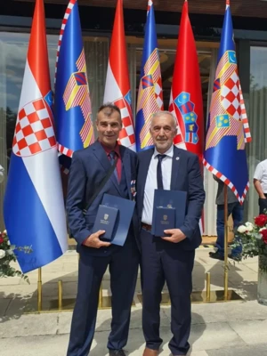 Messenger creation 481df40e-b9ff-4c67-8464-a5f697827295.jpeg